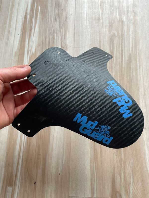 Щитки на вилку. Много разных