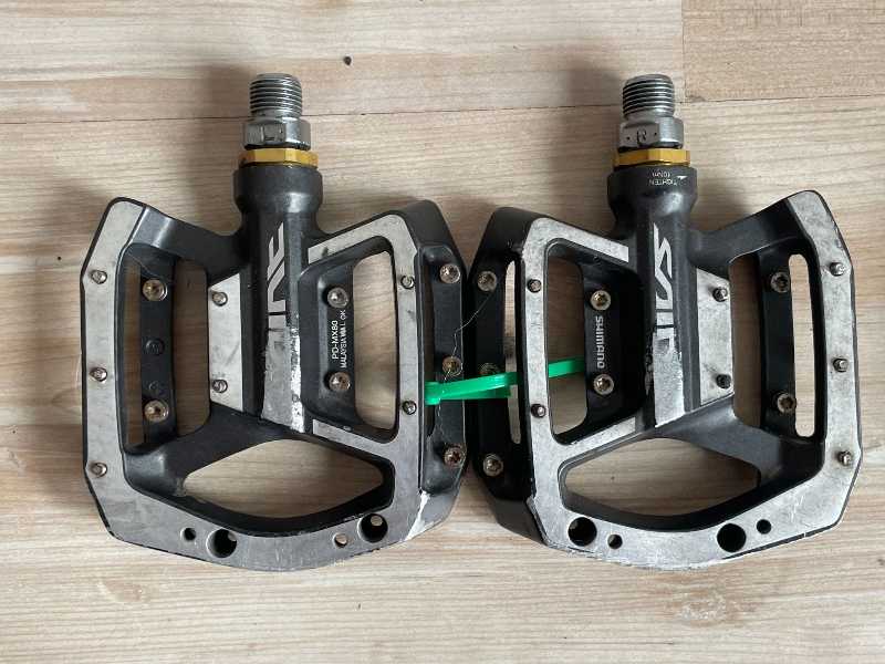 Педали. Фирменные, разные.