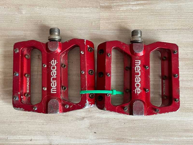 Педали. Фирменные, разные.