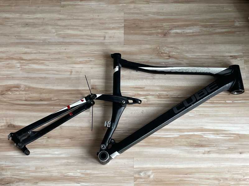 Часть рамы Cube Stereo 120 HPA Pro 29 (2015).