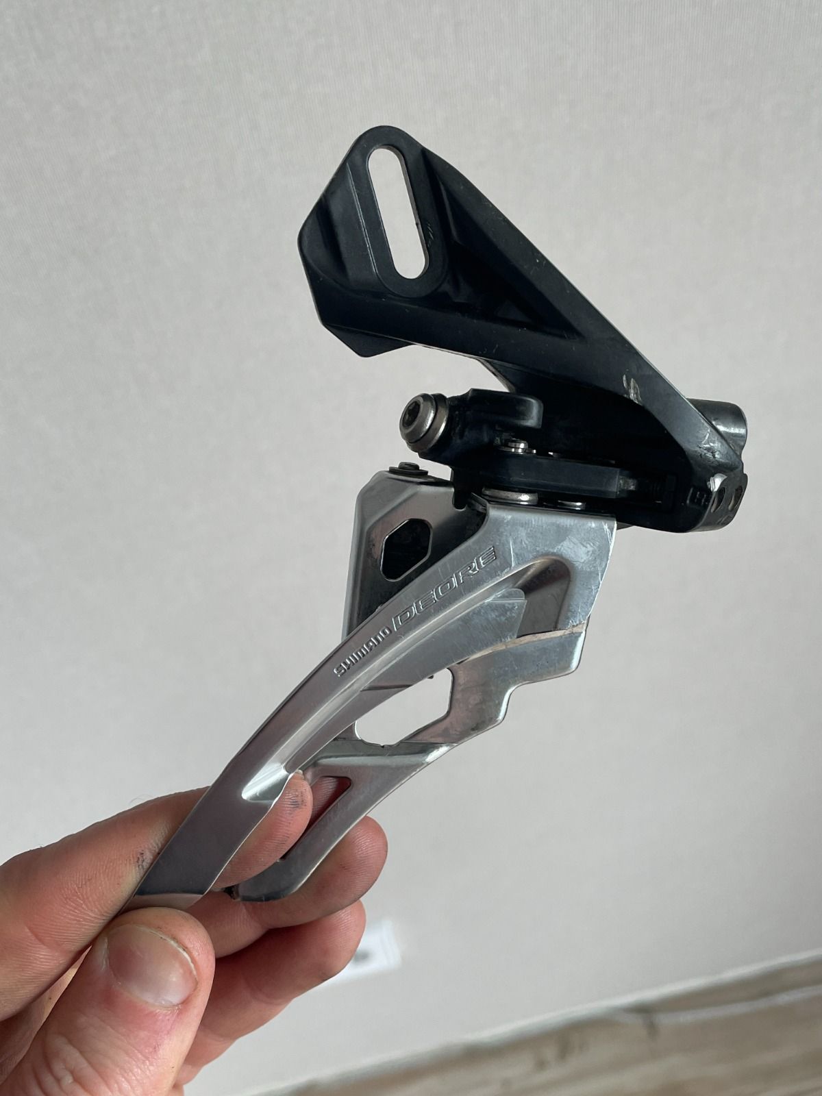 Переключатели Shimano  FD-M6000 / FD-M611/ SRAM x5