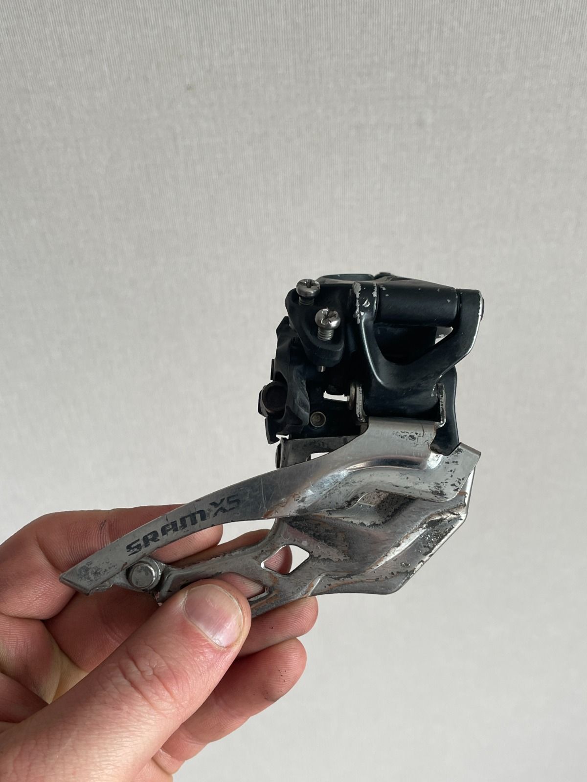 Переключатели Shimano  FD-M6000 / FD-M611/ SRAM x5