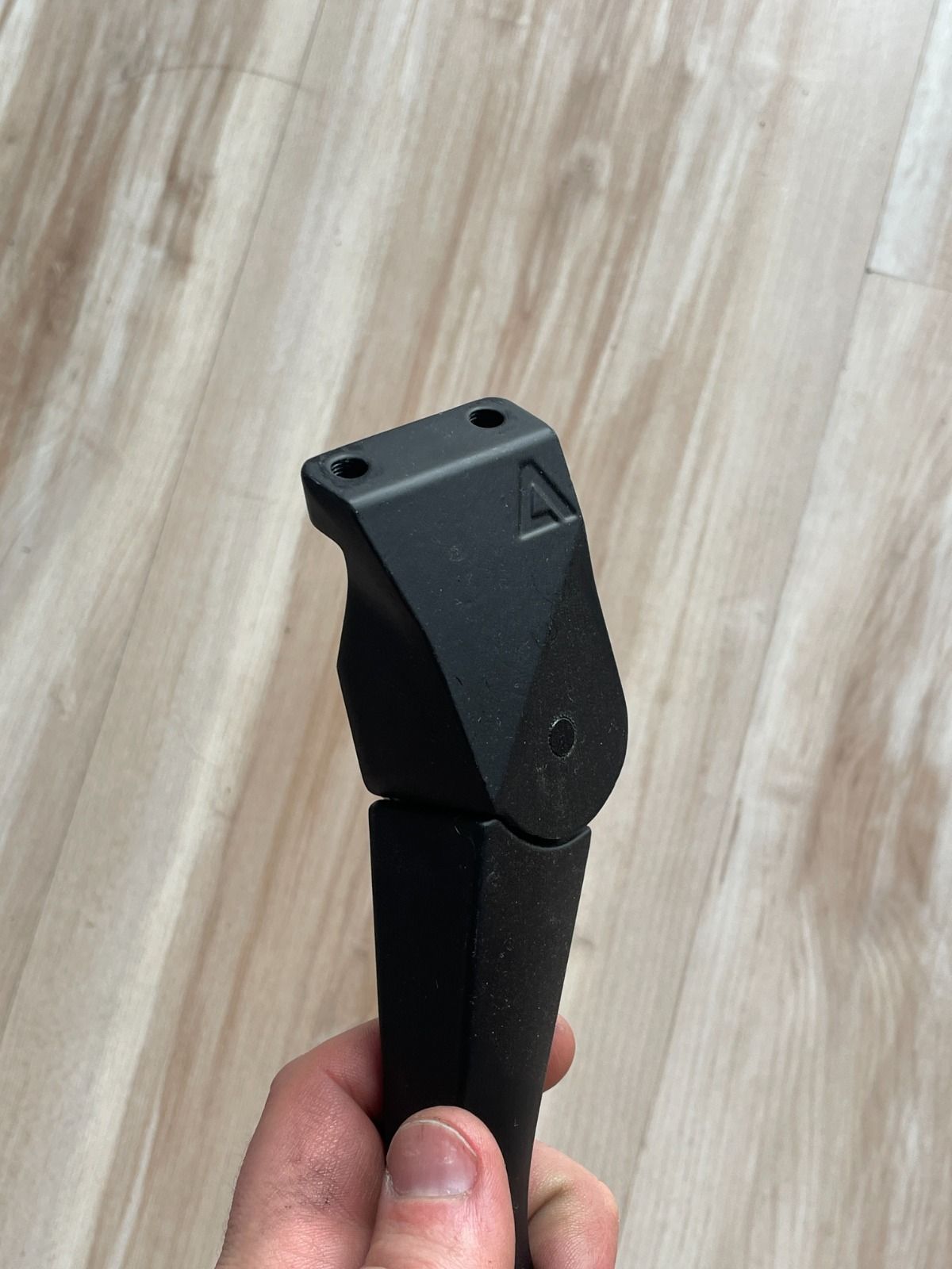 Подножки для велосипеда разные.