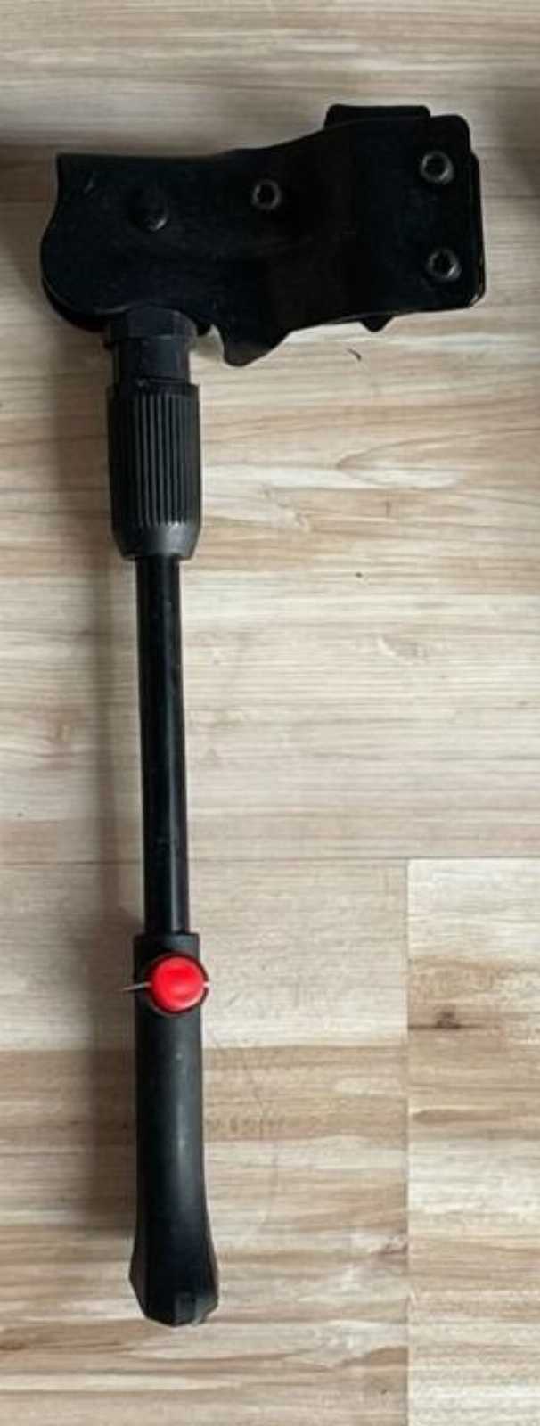 Подножки для велосипеда разные.