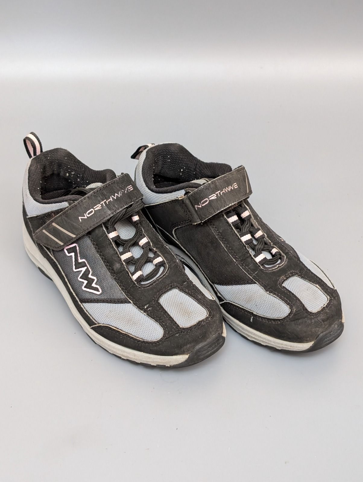 Женские велотуфли Northwave 37р SPD шипы