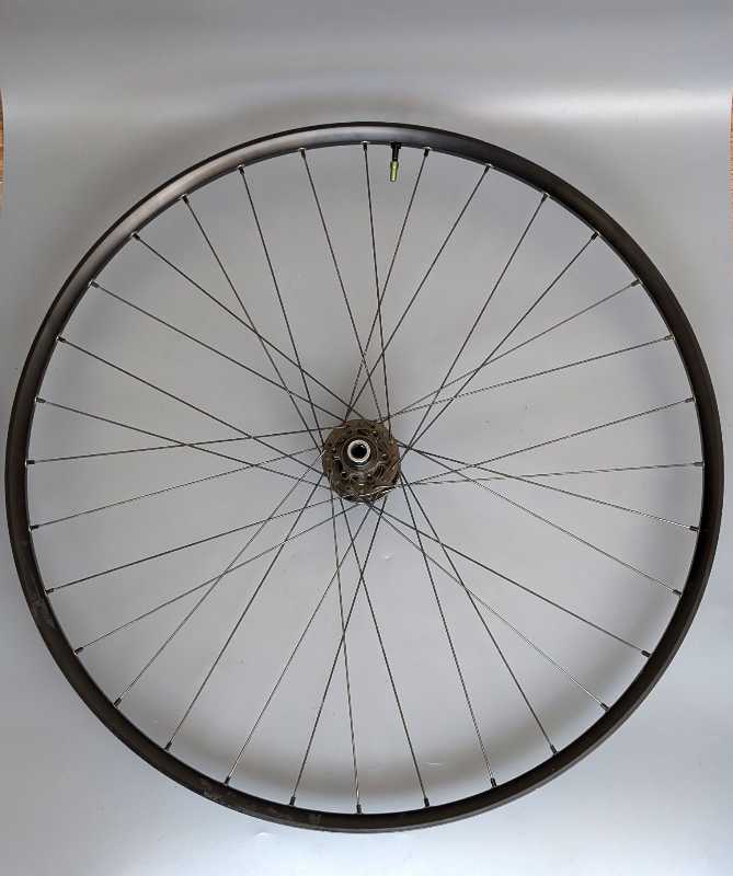 Бескамерное TLR колесо 29