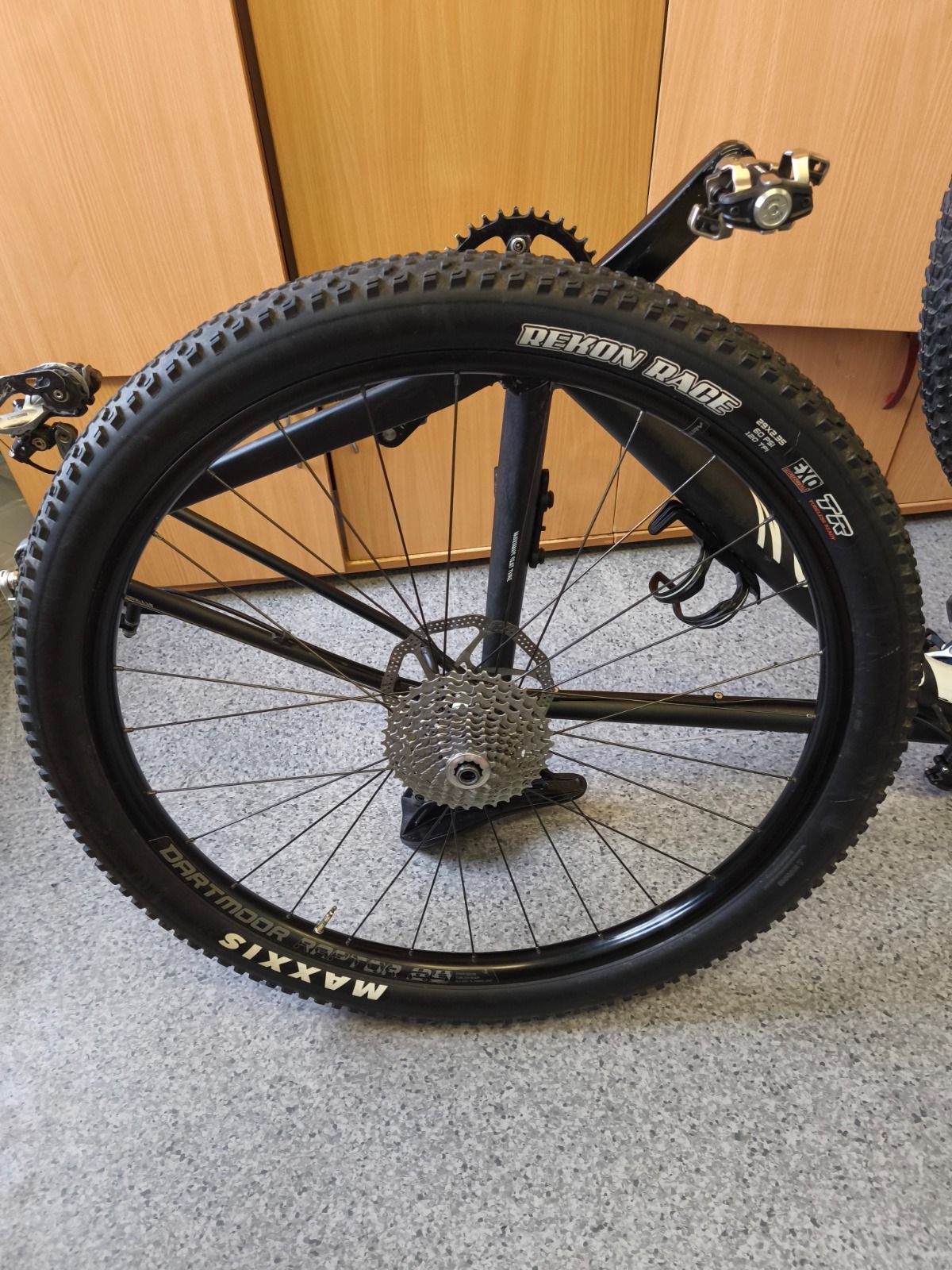 Grand Canyon al slx 29, L, Оси БРОНЬ!