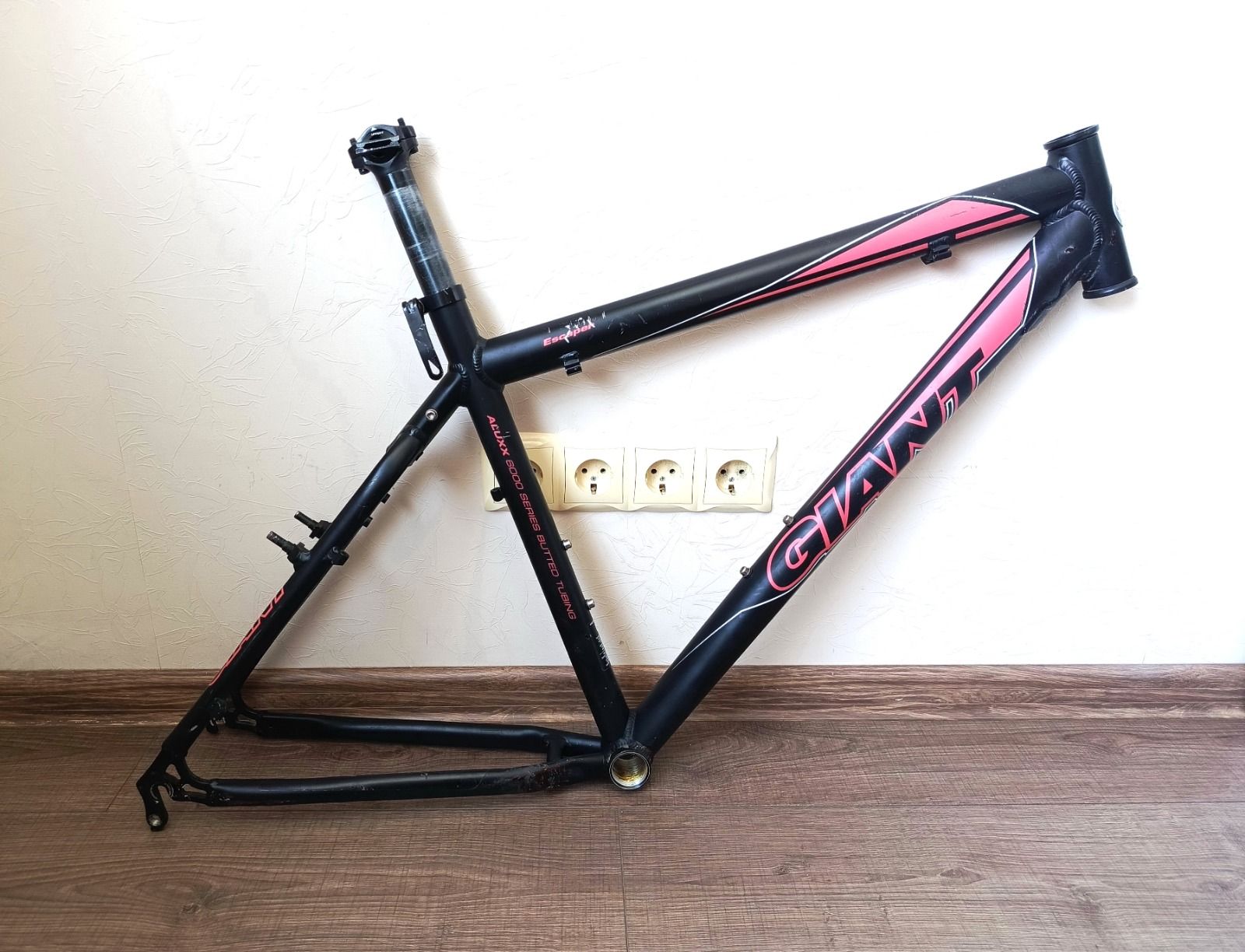 Рама алюминиевая Giant, 26 дюймов, размер M