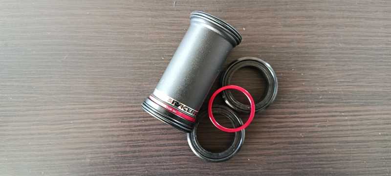 Каретка raceface pressfit 41mm 30mm вал