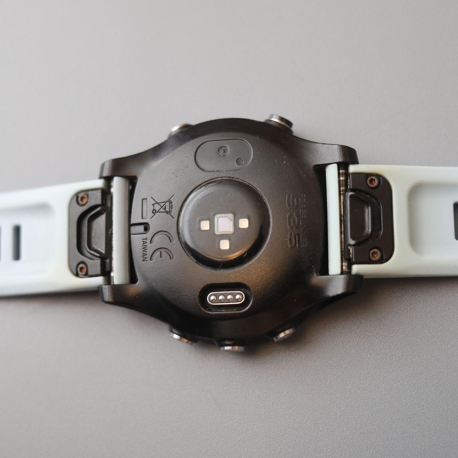 Garmin Forerunner 935 +дат.пульса Garmin HRM-DUAL