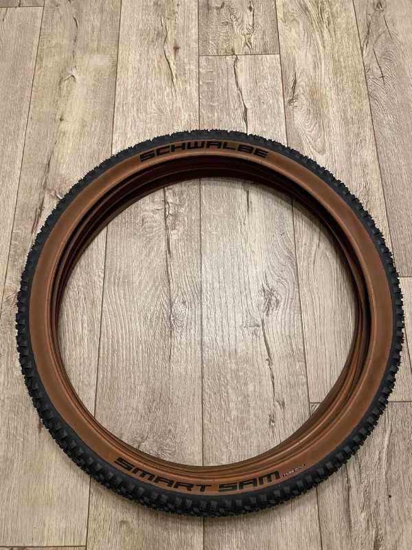 Новые покрышки Schwalbe Smart Sam Bronze 27.5x2.35