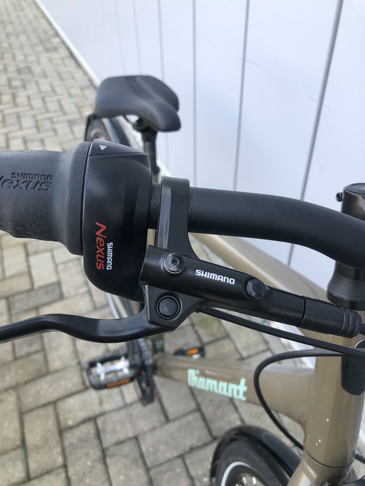 Diamante Nexus-8.   тел. (2 5) 9 7 1. 6 1 .3 8