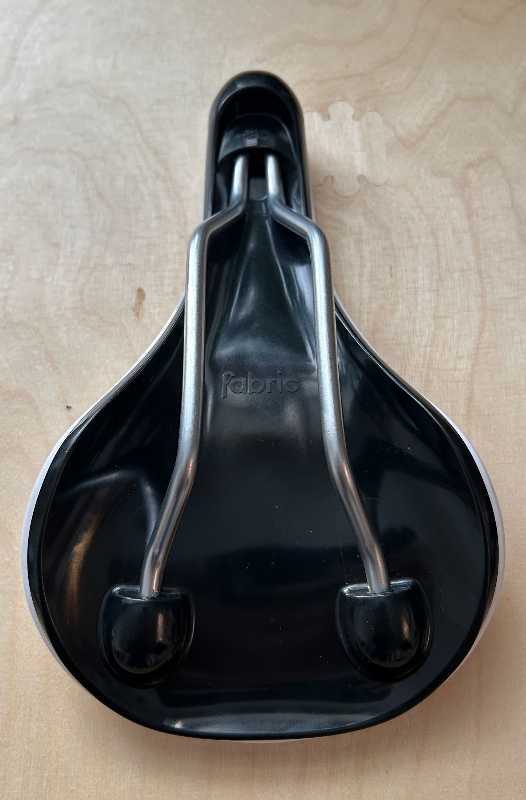 Седло женское Fabric Scoop Gel