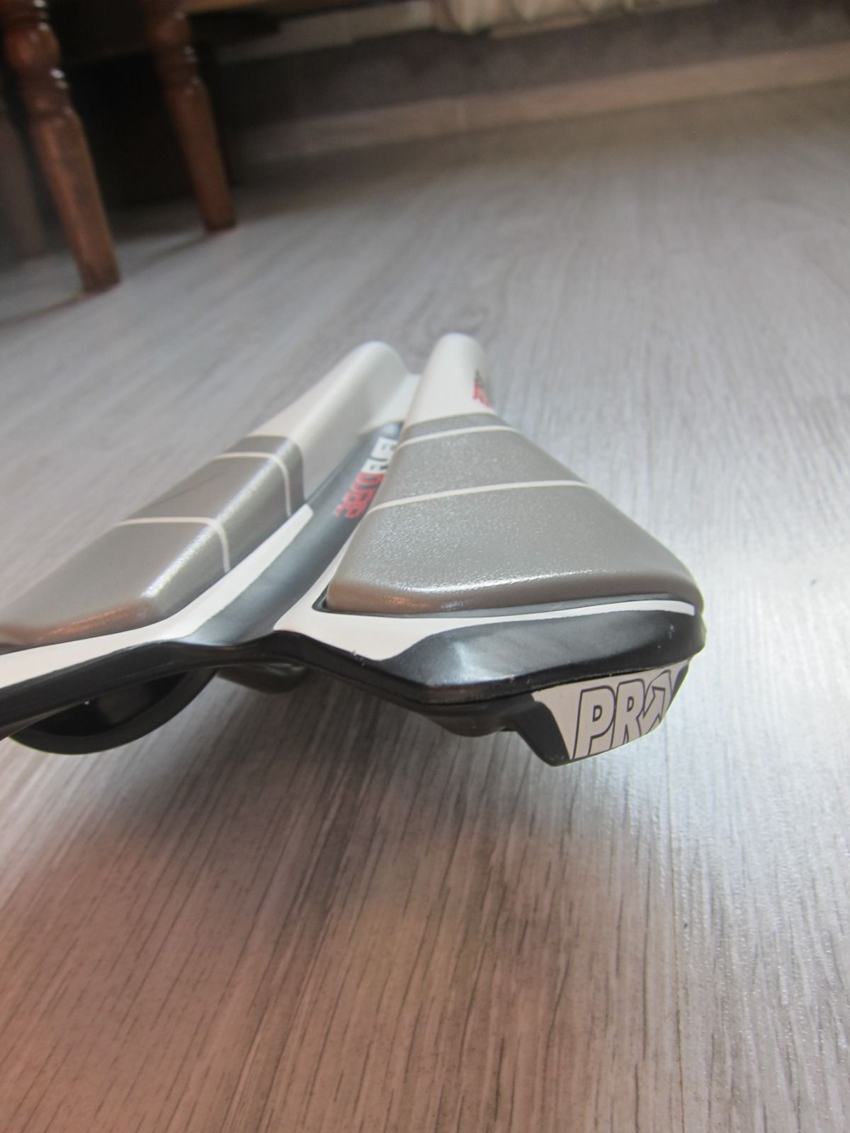 Седло Shimano PRO AeroFuel TT