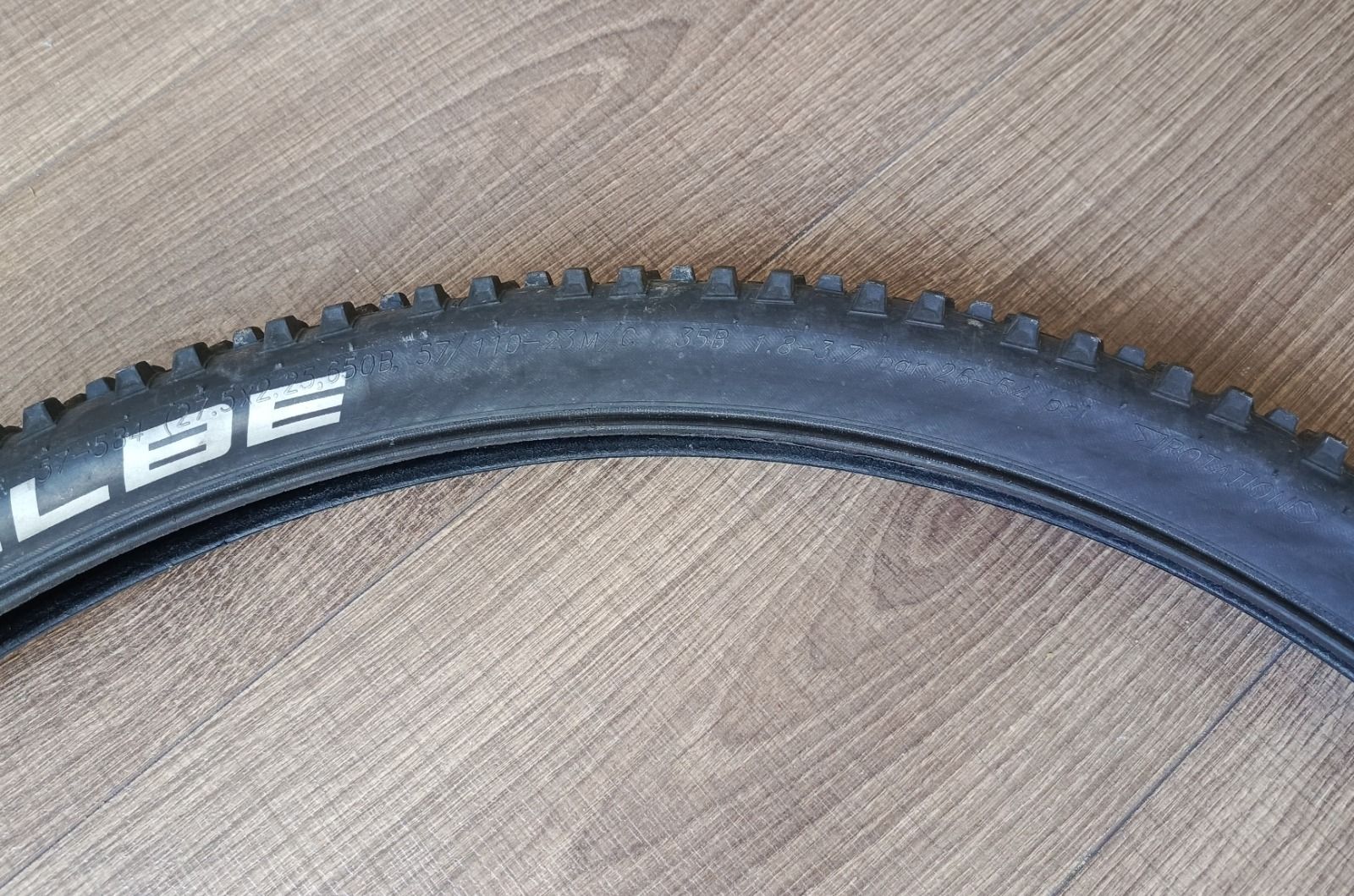 Комплект покрышек 27,5x2,25 и 27,5х2,1