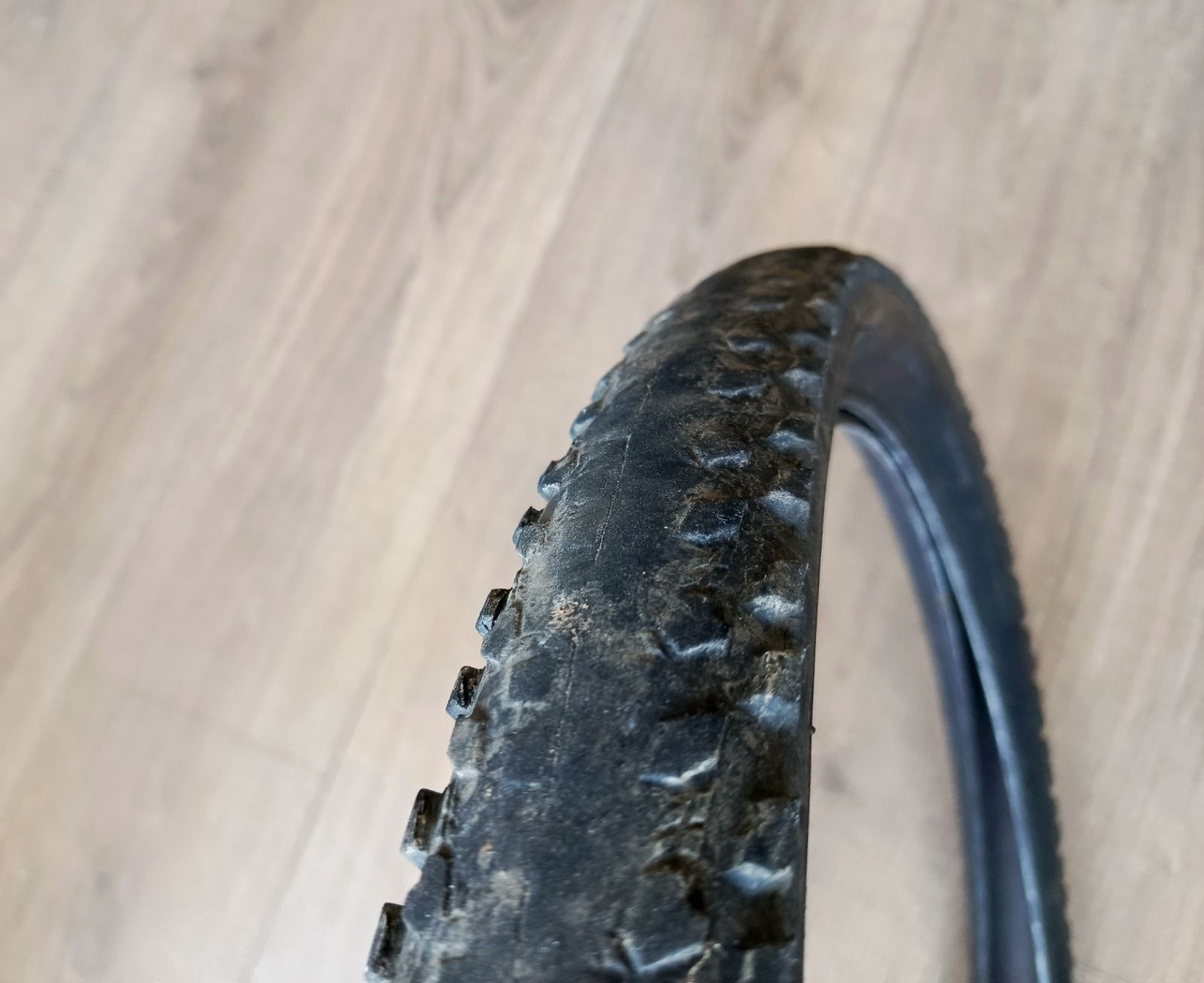 Комплект покрышек 27,5x2,25 и 27,5х2,1