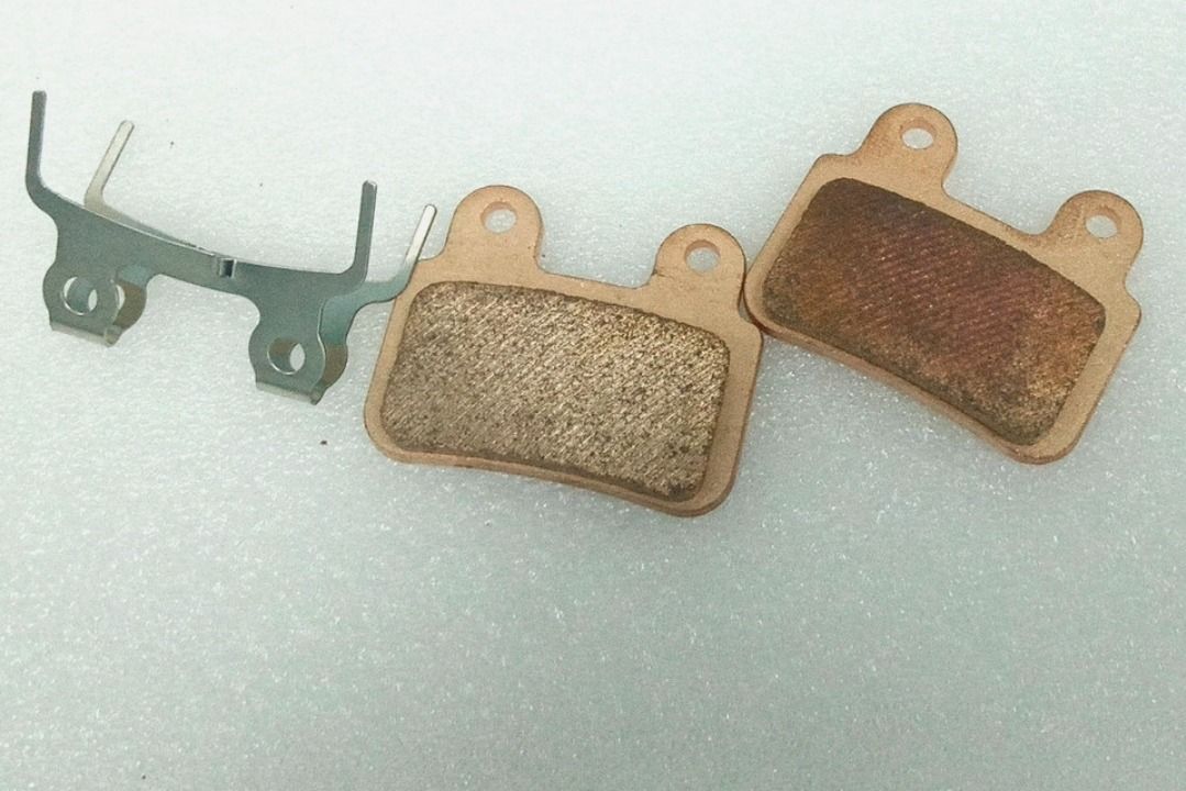 3 пары колодок