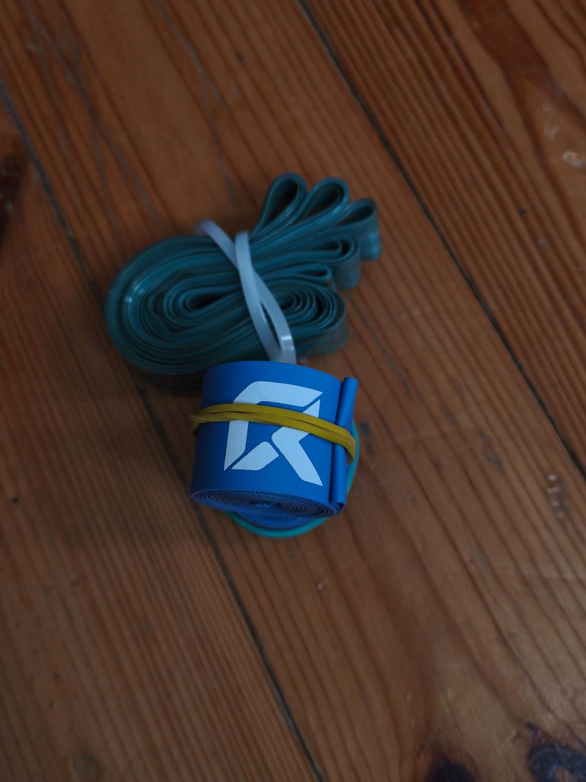 Велозапчасти разные