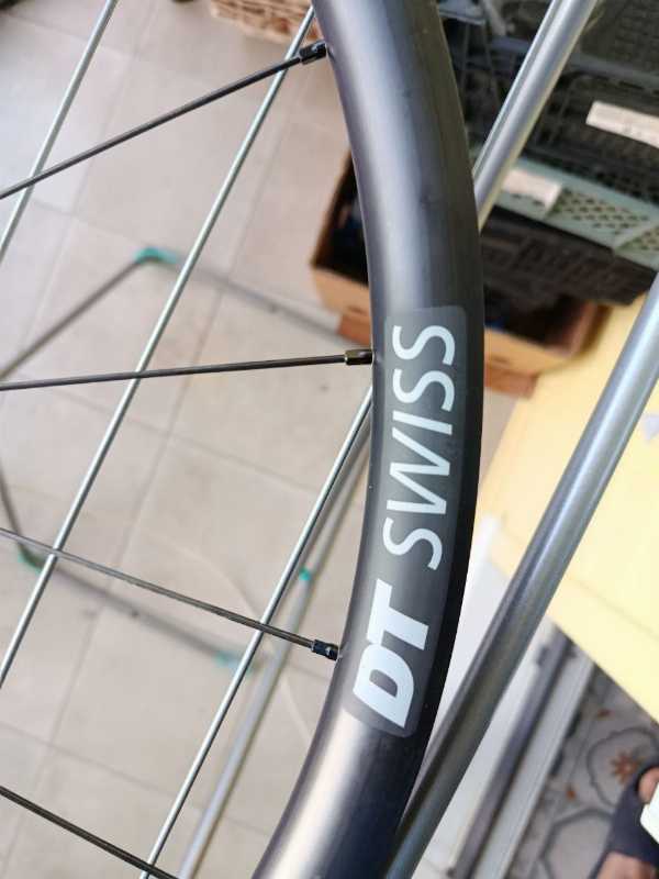 Колеса DT Swiss Gravel LN