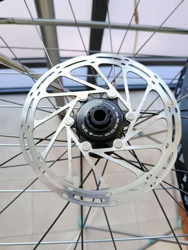 Колеса DT Swiss Gravel LN