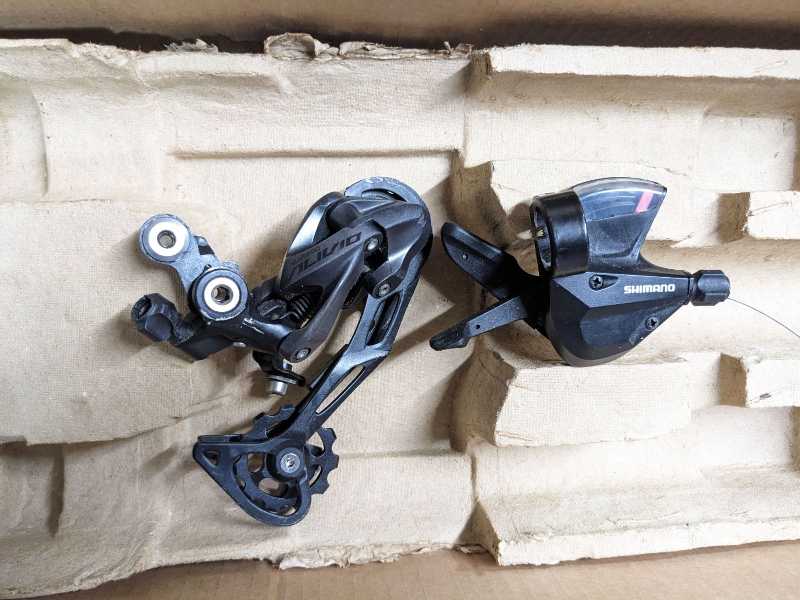 Комплект переключатель и манетка