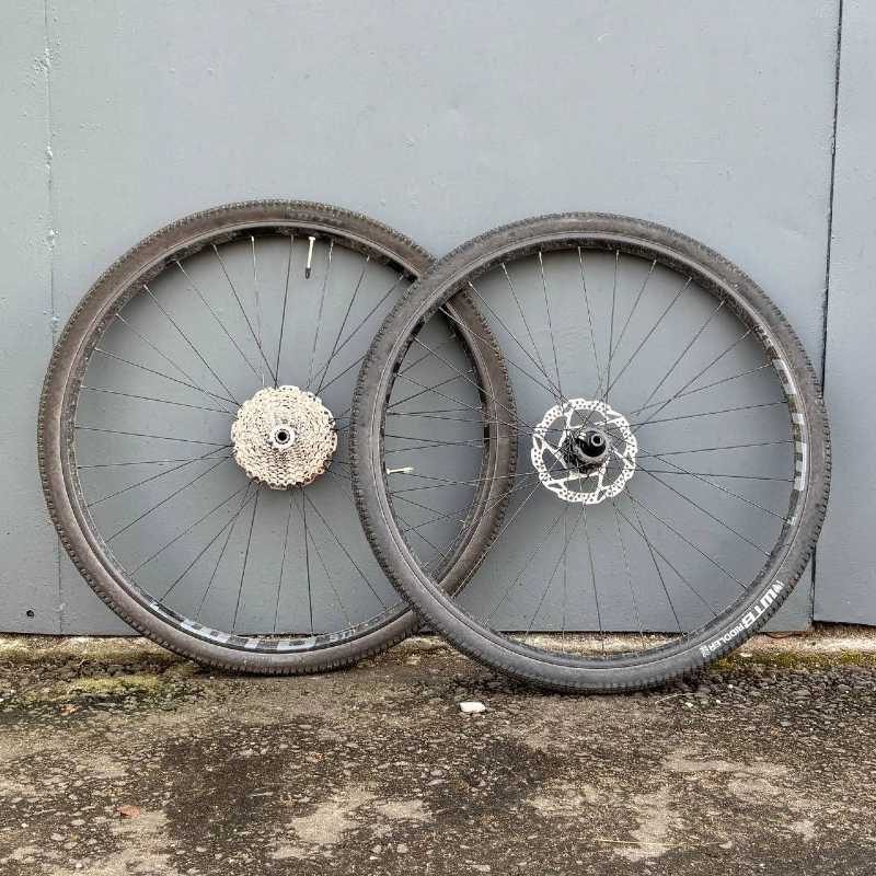 Комплект колес 28