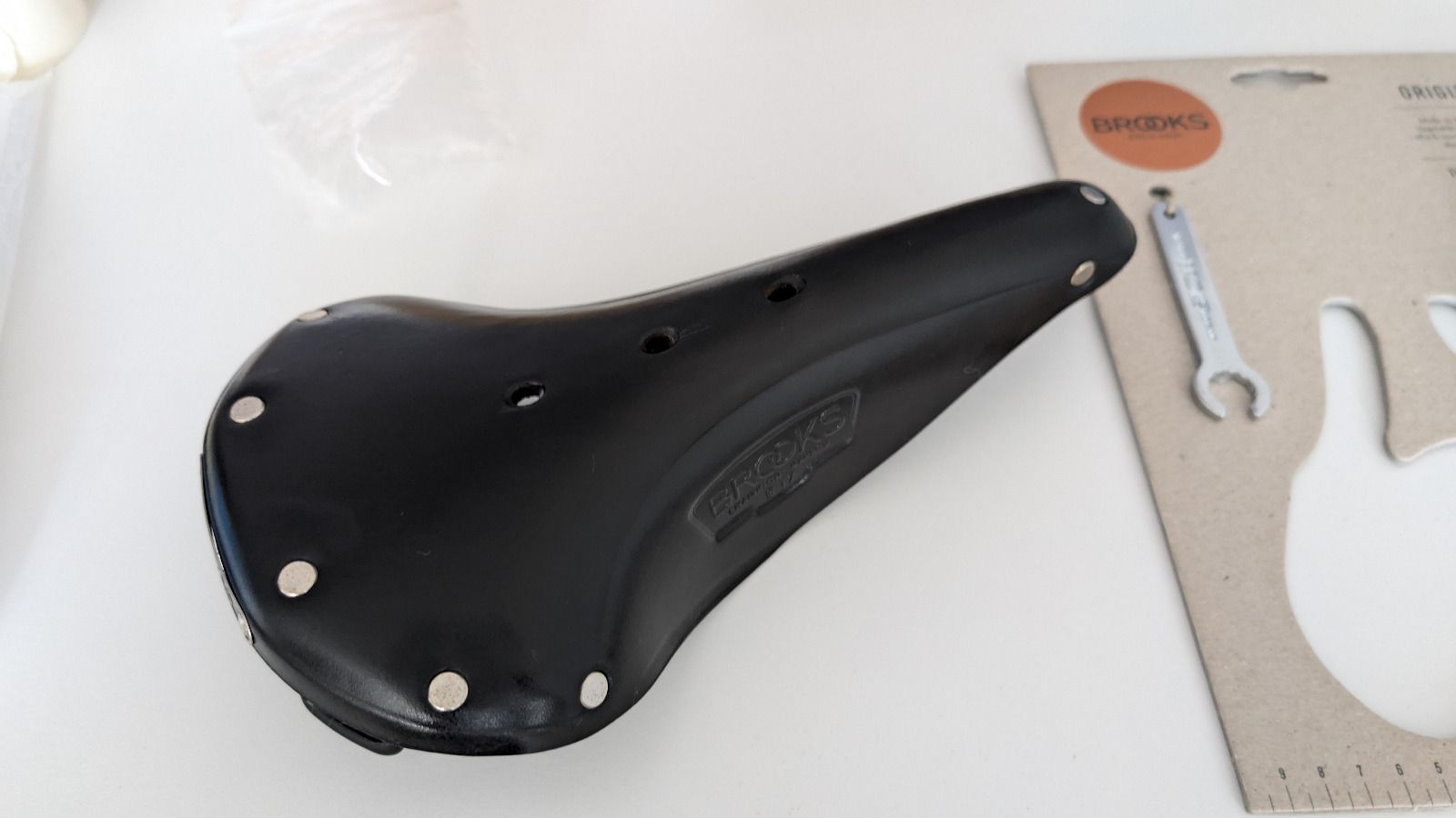 Brooks B17 narrow black + Proofide