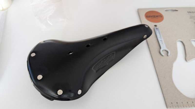 Brooks B17 narrow black + Proofide