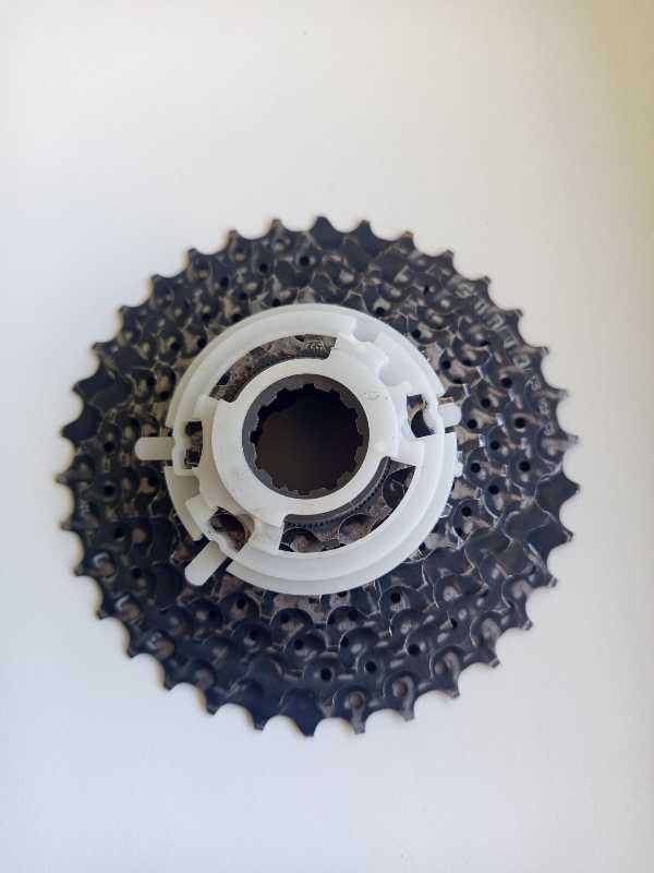 Кассета Shimano CS-HG200 9 скоростей, Индонезия.