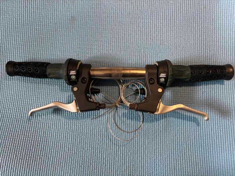 Руль,тормоз.ручки и шифтеры 3/9.