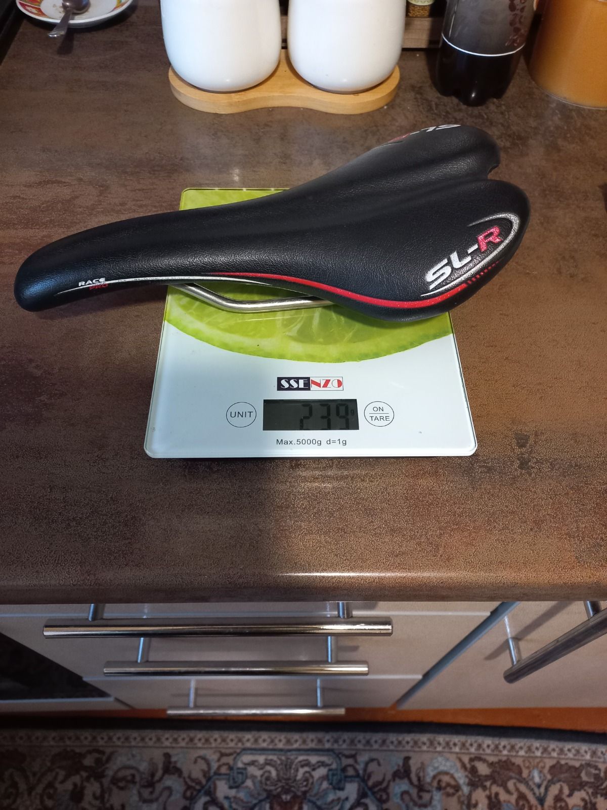 Велоседло SL-R