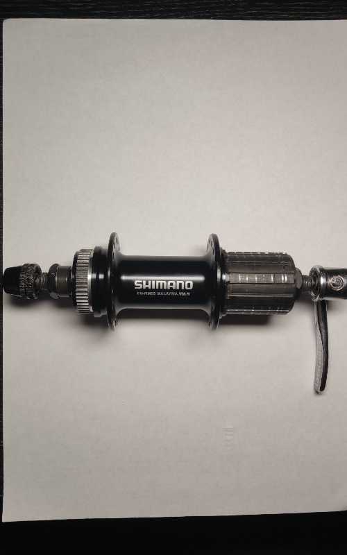 Втулка задняя Shimano FH-RM65, 135×10 мм, 32h