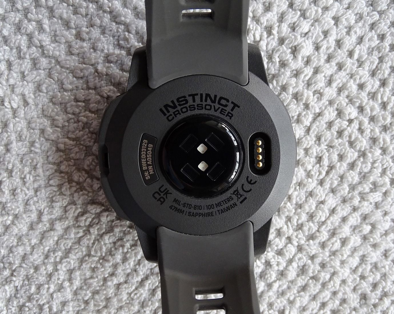 Garmin Instinct Crossover AMOLED
