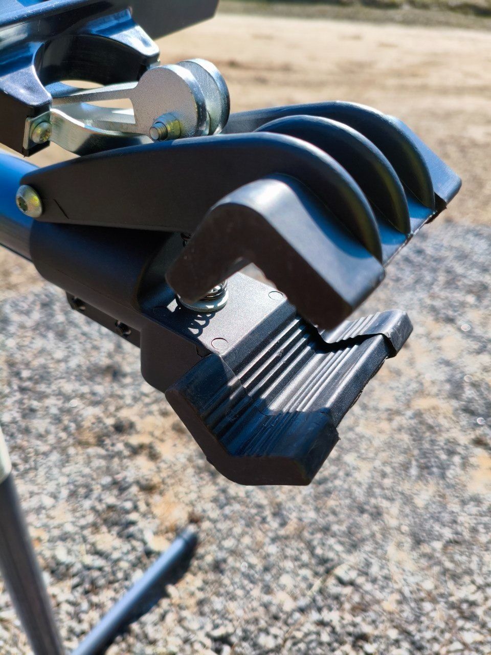 Стойка для ремонта и обслуживания велосипедов . Германия .