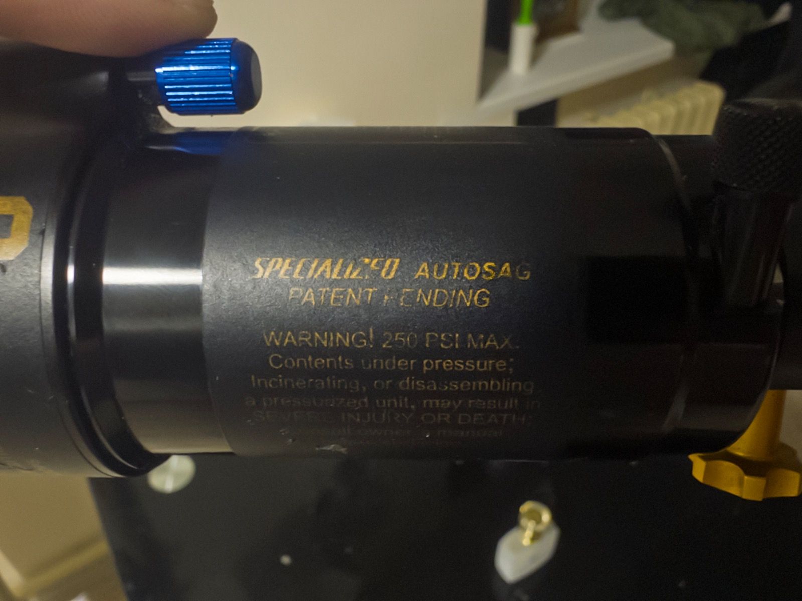 Амортизатор Ohlins STX22 для Specialized