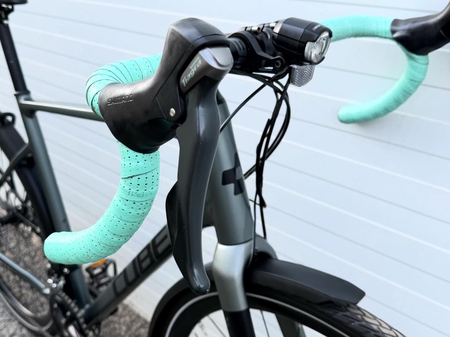 ВЕЛОСИПЕД CUBE NUROAD PRO FE 2024