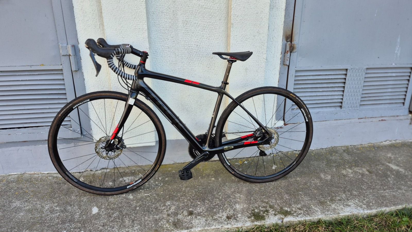 Карбоновый велосипед TREK DOMANE 4.5, Ultegra, 52cm рама.
