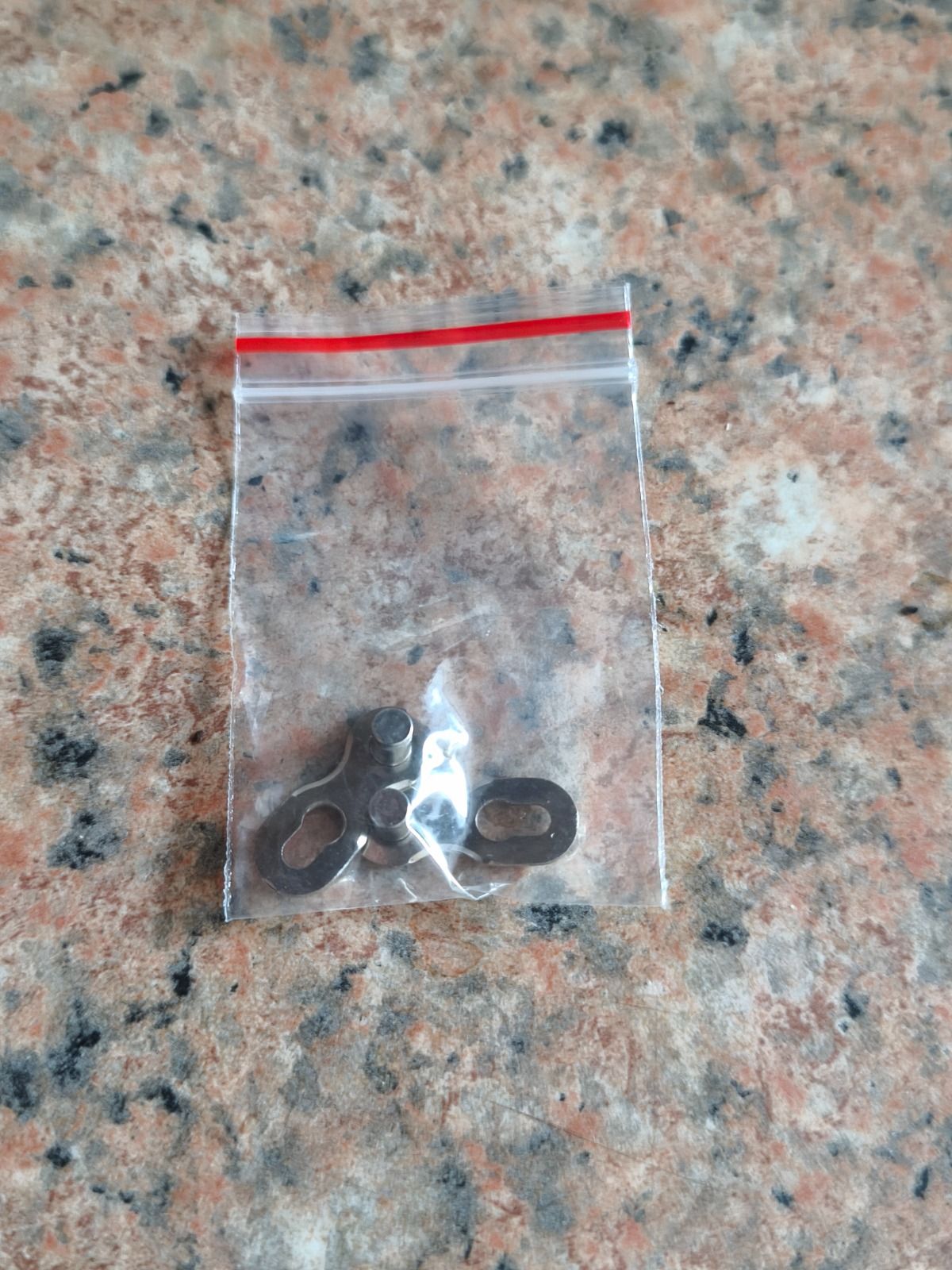 Замочки для цепи 12ск