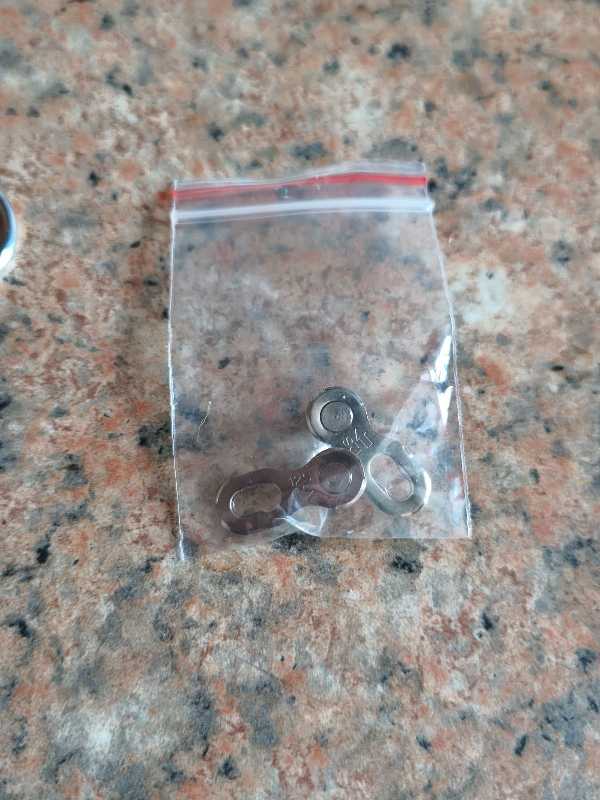 Замочки для цепи 12ск