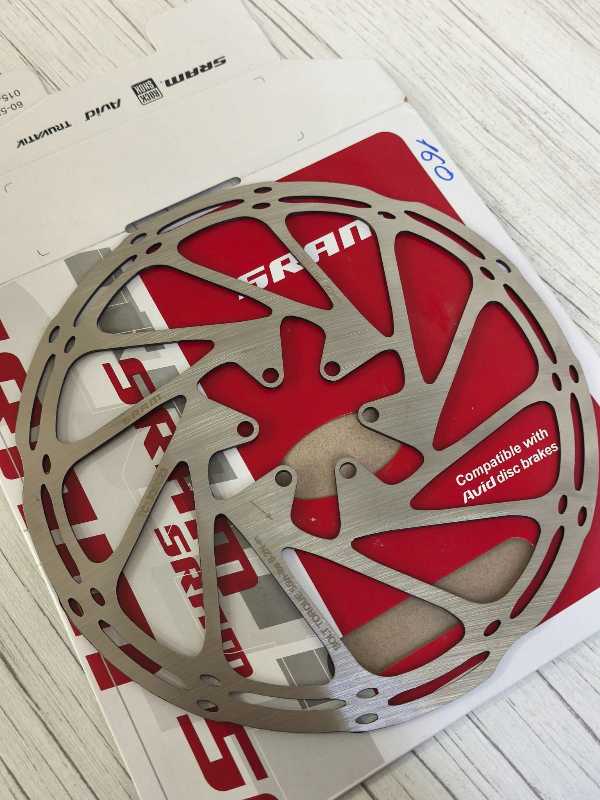 Shimano Deore XT 8100, ротора SRAM 203mm