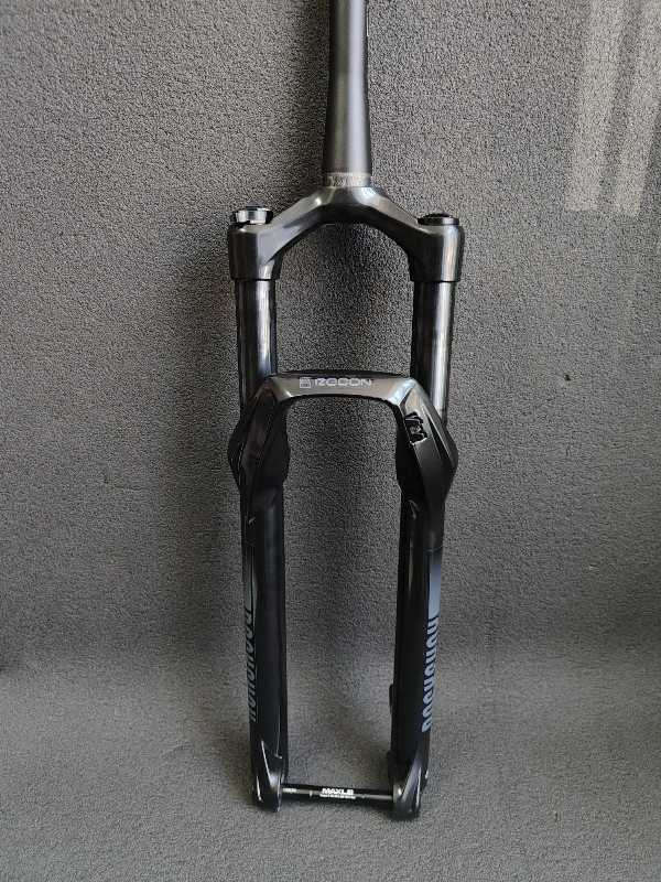 Новая воздушная вилка RockShox: Judy, Recon, 35