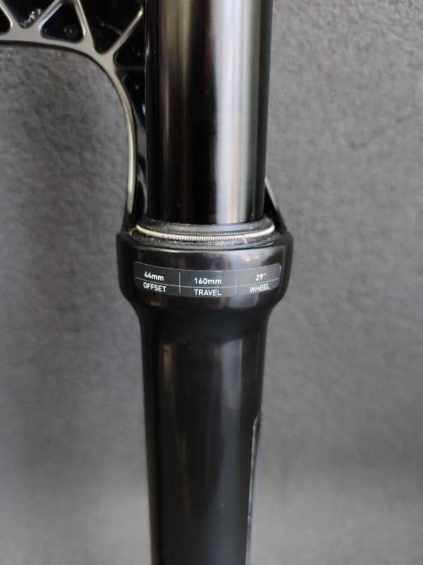 Новая воздушная вилка RockShox: Judy, Recon, 35