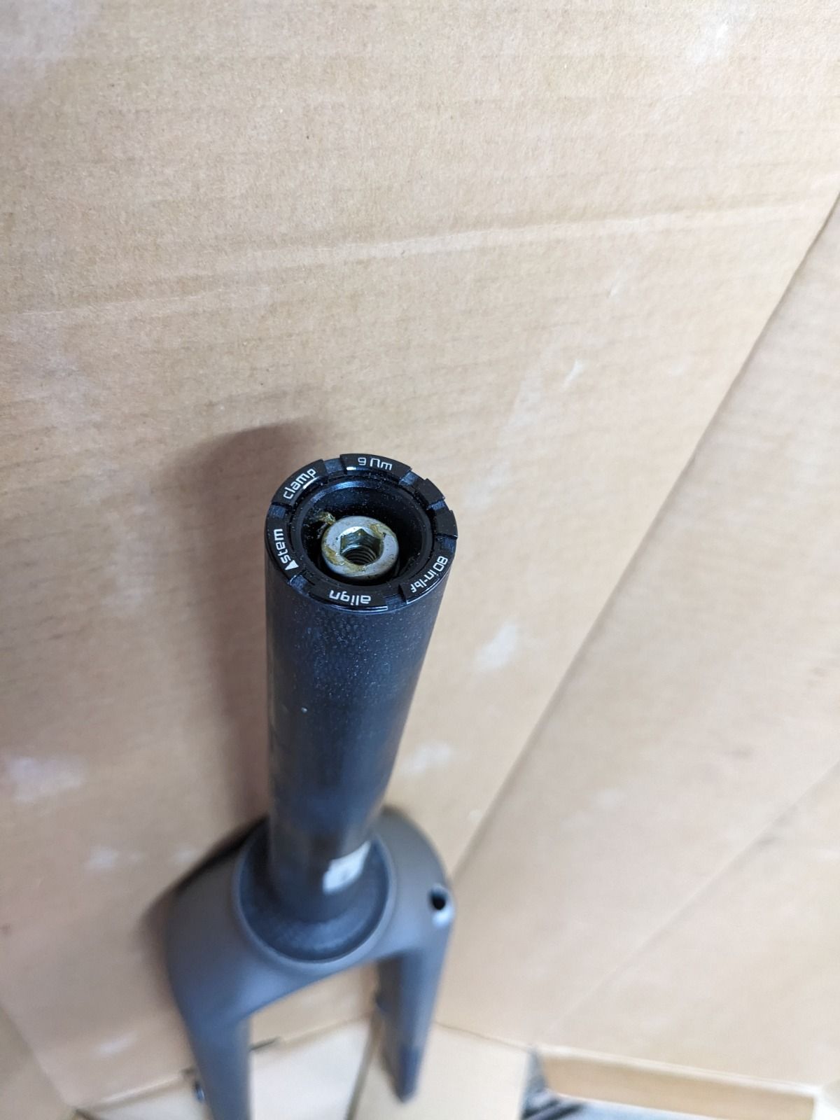 Вилка гравийная карбоновая как новая от specialized