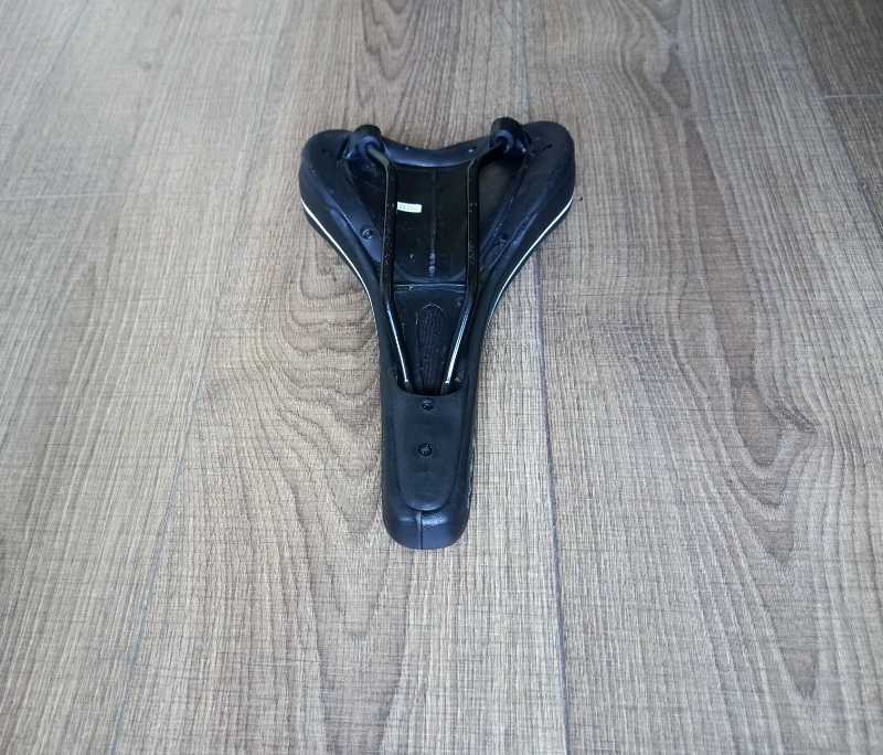 Cедло Bontrager SSR