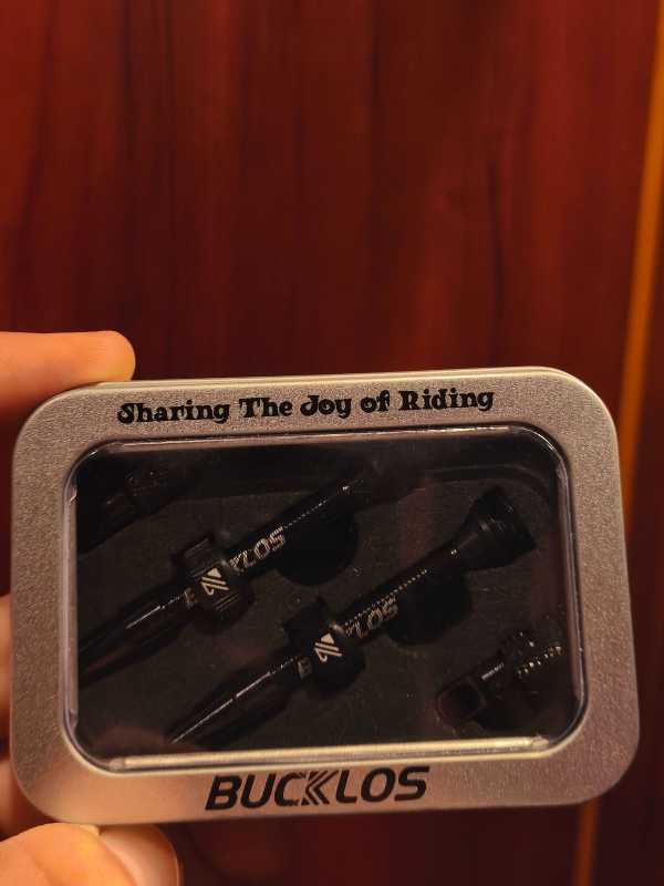 Новые ниппеля для бескамерных шин 44 мм