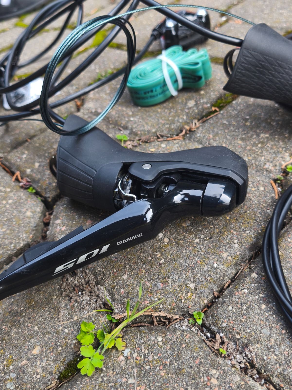 Shimano 105 (гидравлика) 2×11.