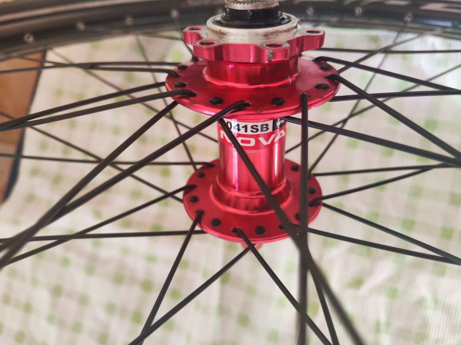 Колесо в сборе, втулка novatec d041sb