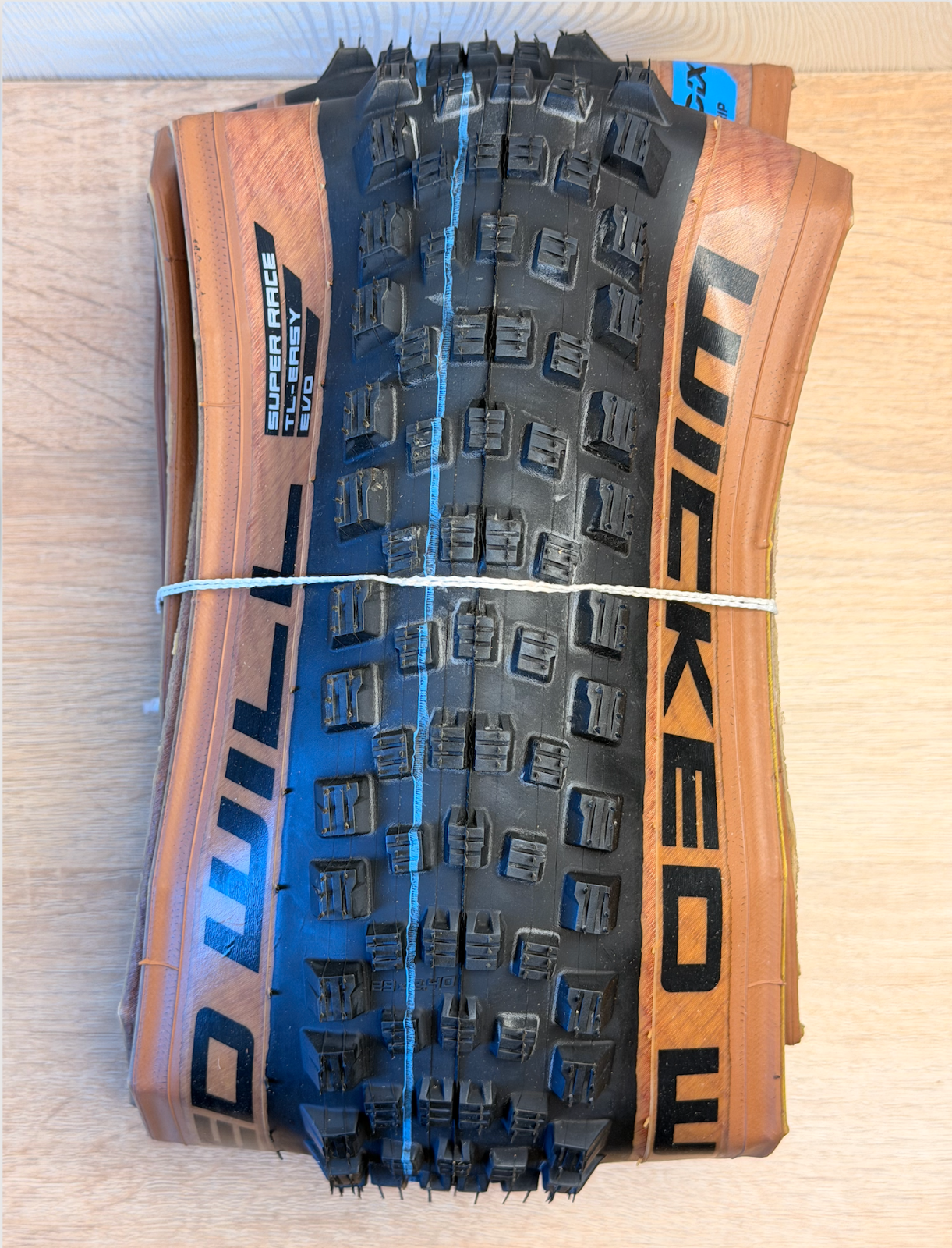 Покрышка Schwalbe Wicked Will Evo 29x2.40 MTB