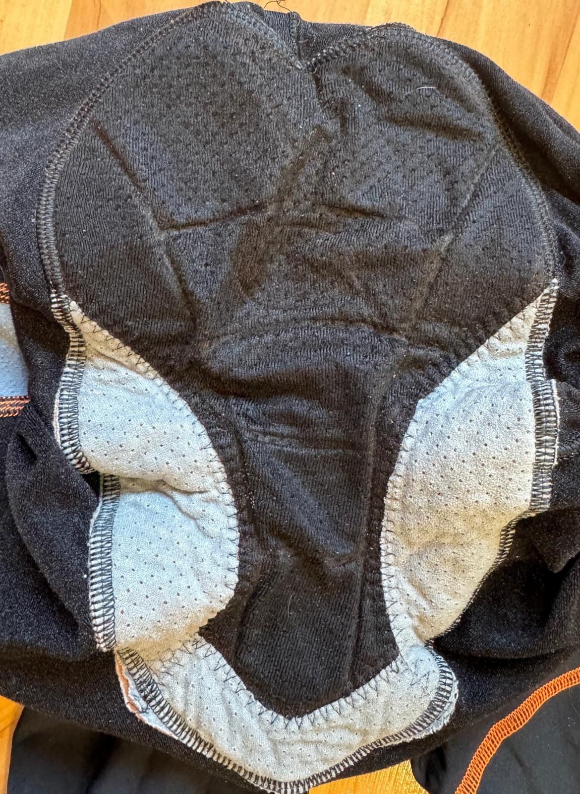 Велосипедные штаны, велотрико, велоштаны (на фото не все, смотрите внутри)