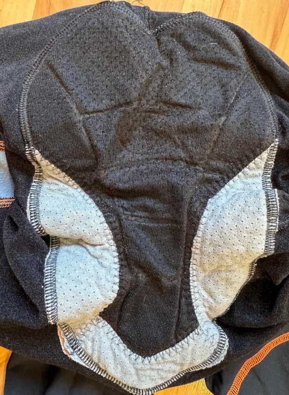 Велосипедные штаны, велотрико, велоштаны (на фото не все, смотрите внутри)